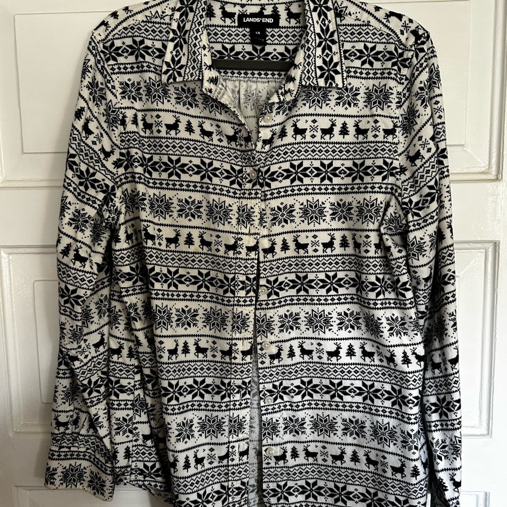 Lands' End Black and White flannel Top